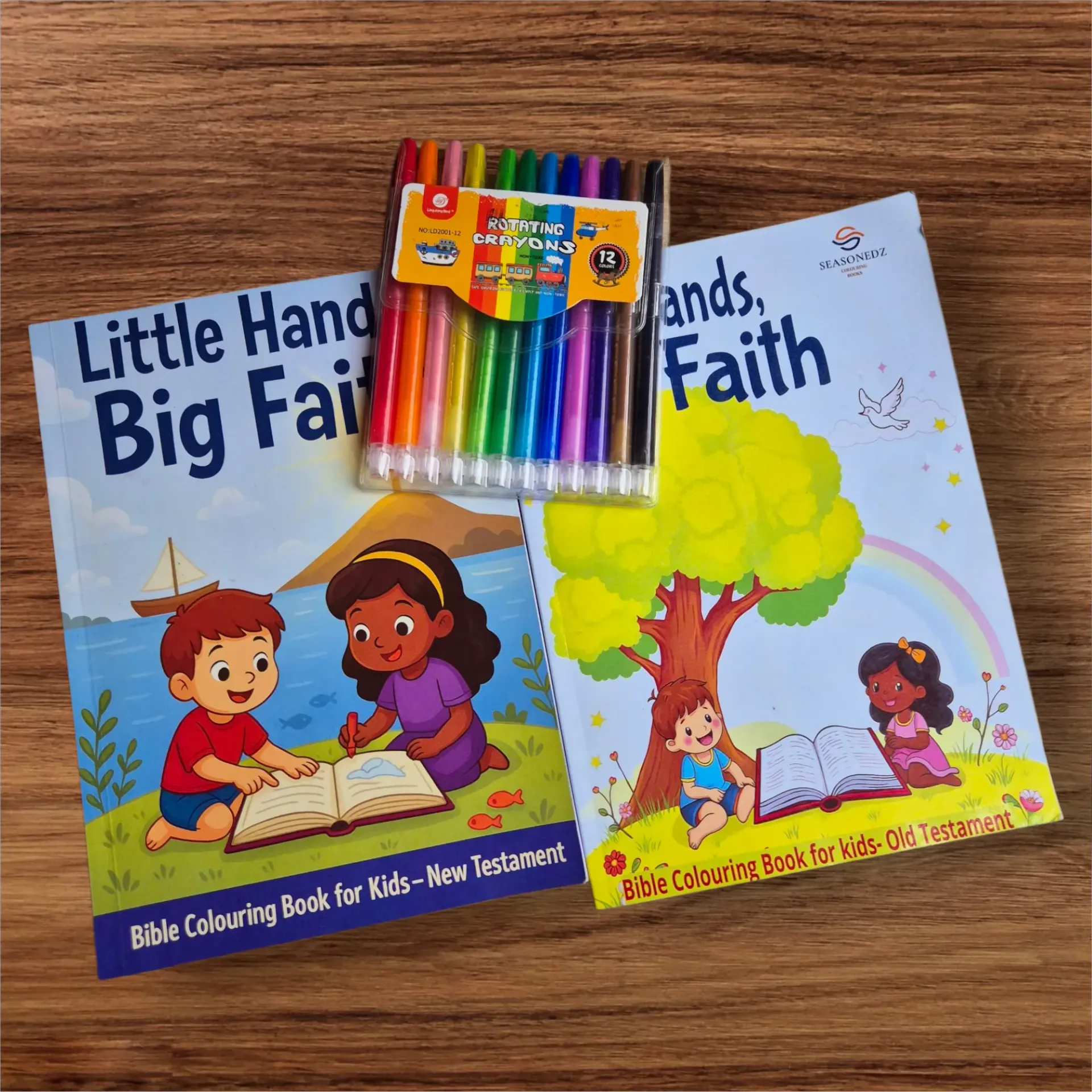 Little Hands, Big Faith: Old and New Testment + 12 Wax Rotating cryons